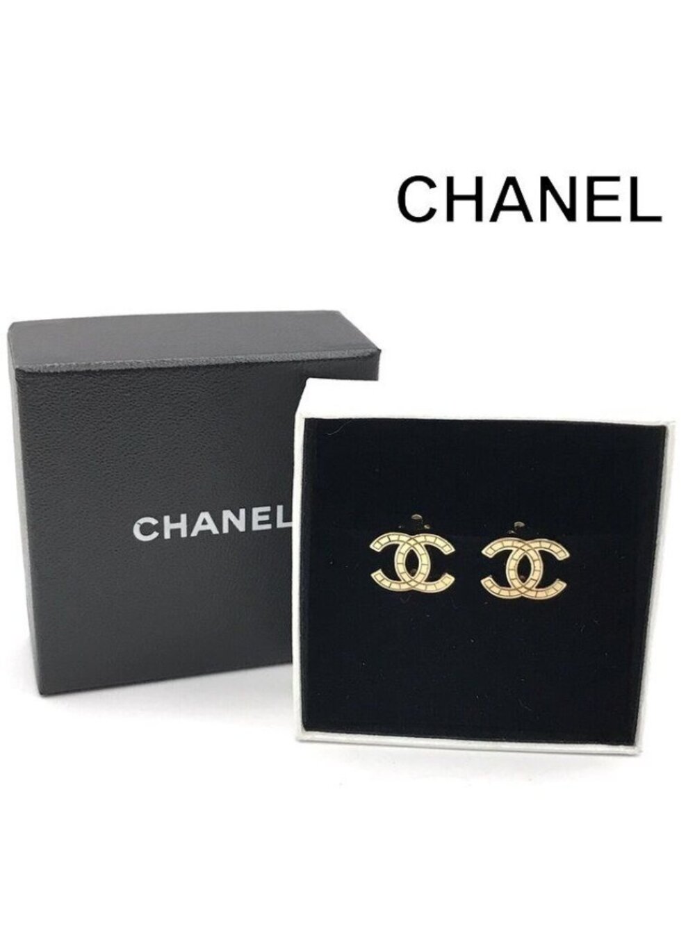 Chanel CC Logo Earrings Gold